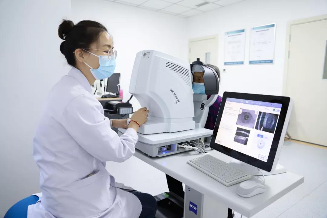 實現(xiàn)市區(qū)全覆蓋！宿遷市鐘吾醫(yī)院被確定為宿豫區(qū)“白內(nèi)障復(fù)明工程”定點醫(yī)院(圖2)